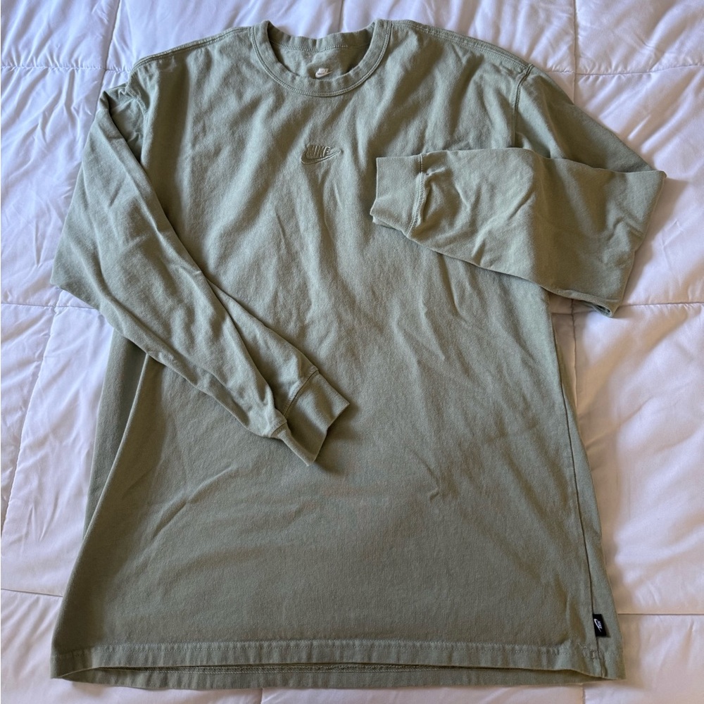 Nike Men's Long Sleeve Shirt
